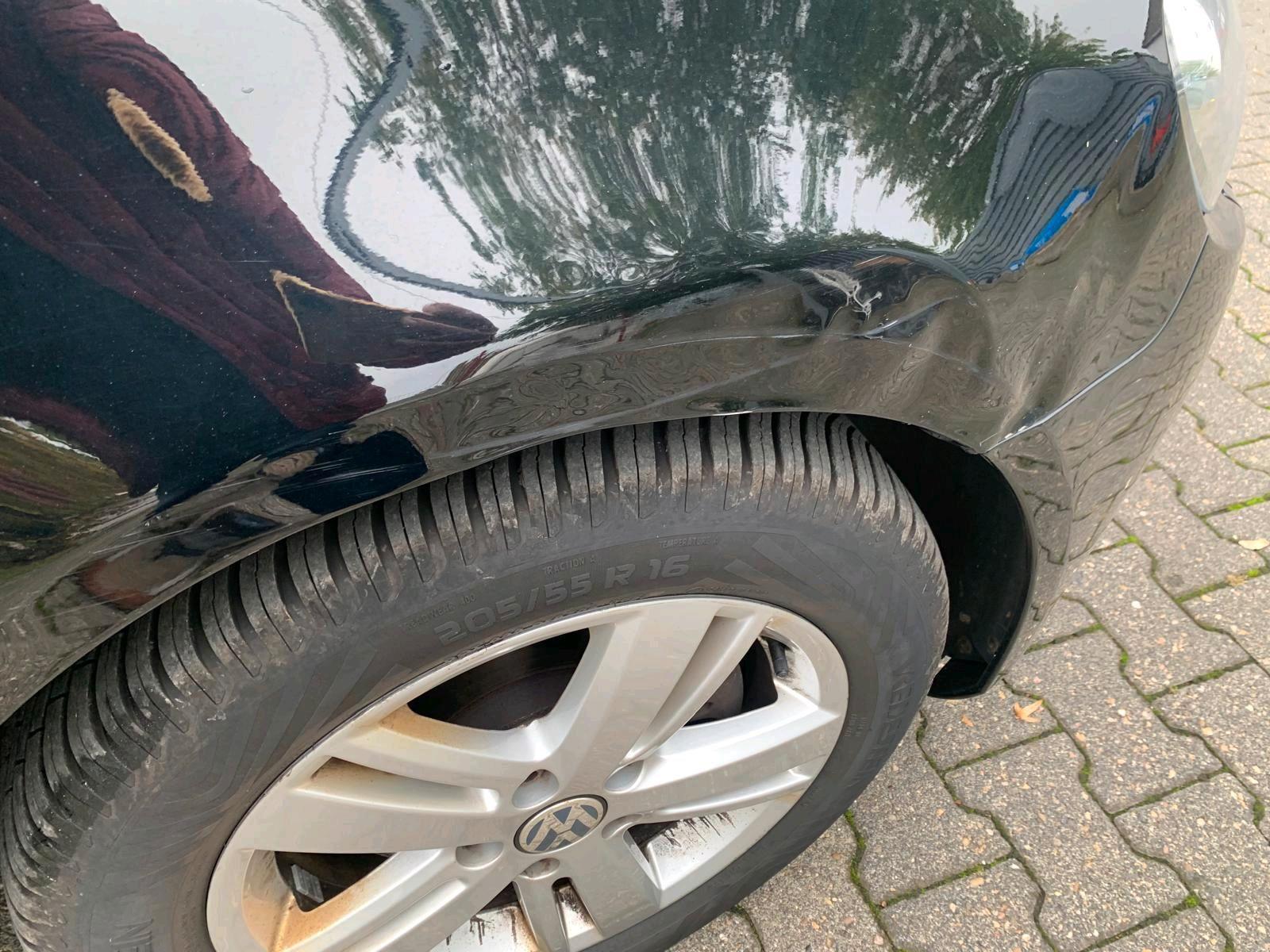 Volkswagen Golf 2013 — салон