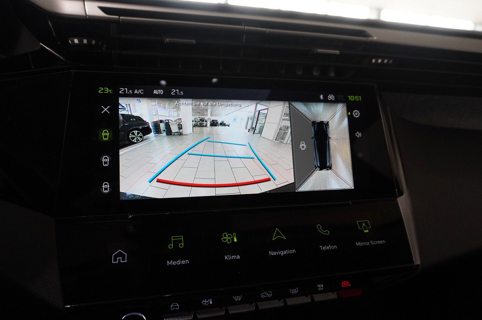 Fahrzeugabbildung Peugeot 308 SW 1.5D ALLURE NAVI/LED/360°/SPORT/SH/VIRT.
