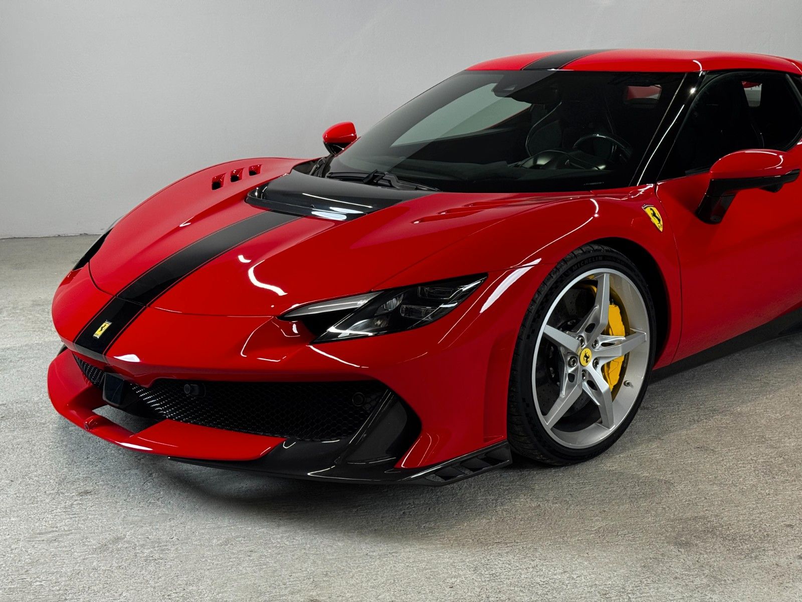Ferrari 296 GTB *SPECIALE*STOCK CAR*CARBON* imagem 3