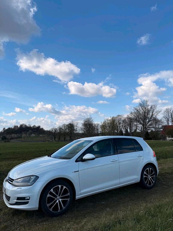 Image of Volkswagen Golf