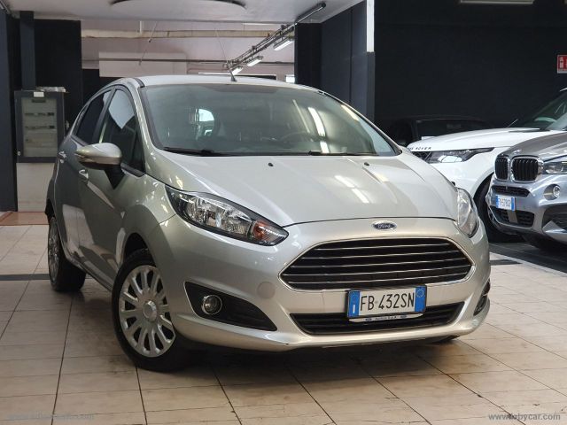 Ford FORD Fiesta 1.4 5p. Bz.- GPL