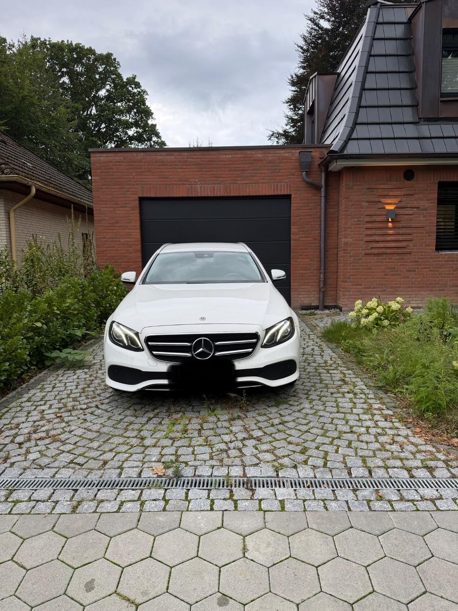 Mercedes-Benz E 220 d T Autom. Avantgarde 