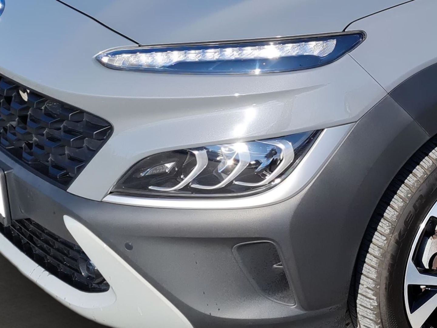 Fahrzeugabbildung Hyundai KONA Pure T-GDI EU6d-T 1.0 T-GDi 120 PS M T 2WD
