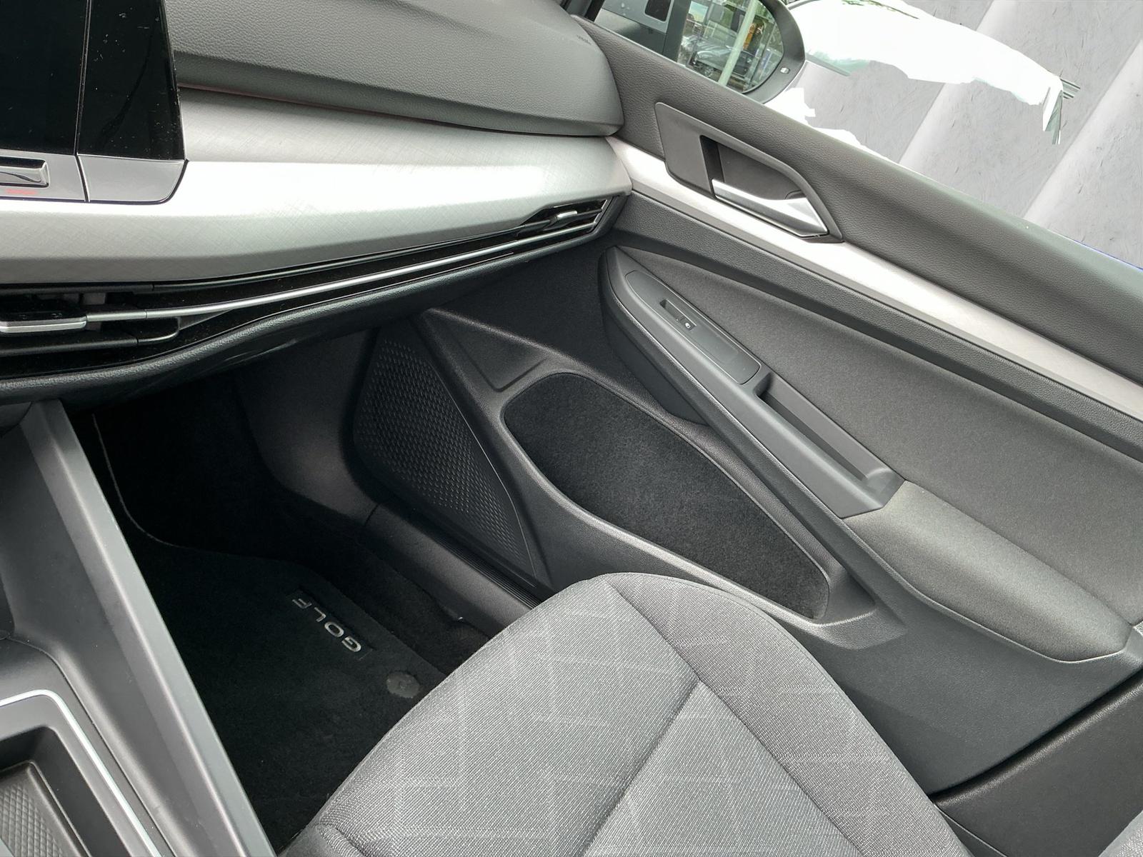 Volkswagen Golf VIII 1.0 eTSI Life OPF, миниатюра 15