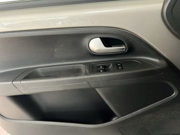 Bild 10 VW up! 1,0 move up!