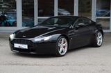 Aston Martin V8 Vantage Coupé 4.7 Schaltgetriebe/ Leder/ ONYX - gebrauchte Aston Martin V8 Vantage aus dem Jahr 2010