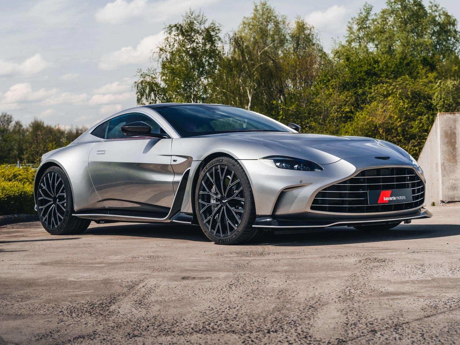 Aston Martin Vantage V12 Coupé / 1 of 333 / Aluminit Ch. R
