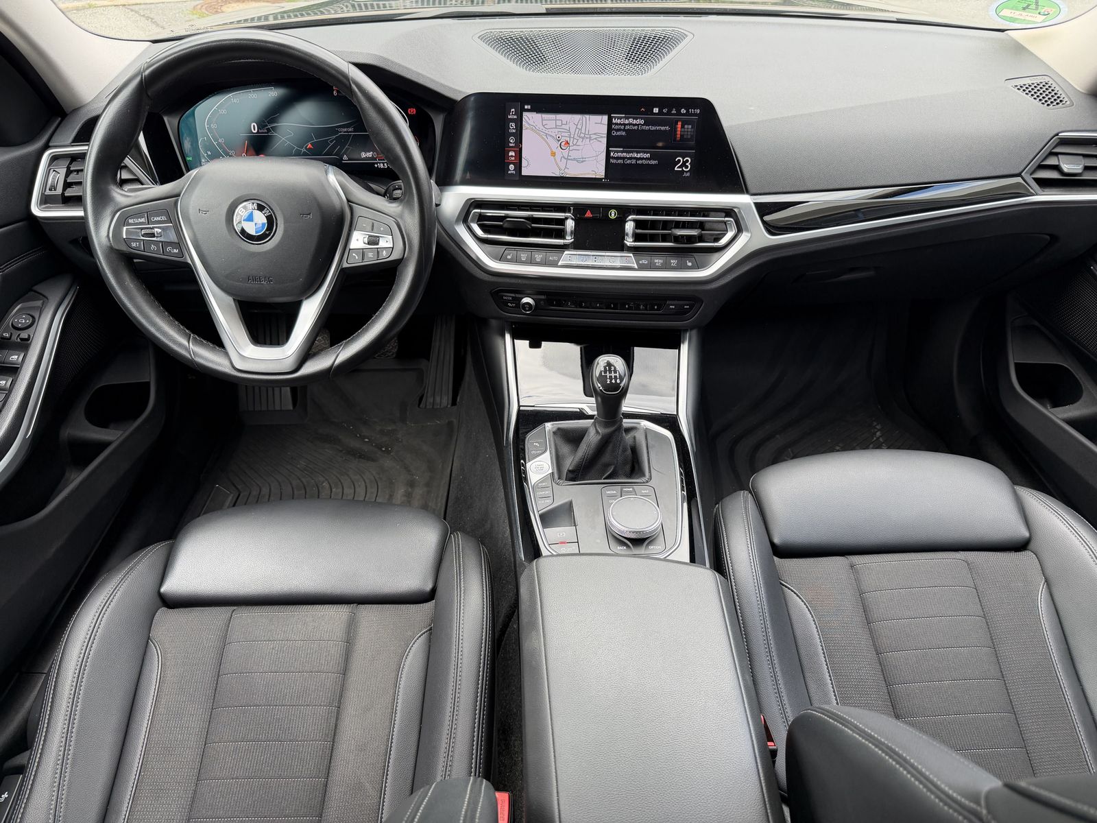 BMW 320d Limousine foto 5