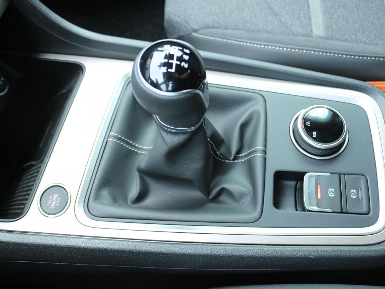 Fahrzeugabbildung SEAT Ateca Xperience 1.5 TSI 150 PS 6-Gang