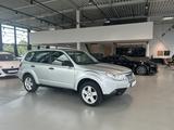 Subaru Forester ALLRAD+1.HAND+AHK+EINPARKHILFE Forester - Subaru Forester Gebrauchtwagen