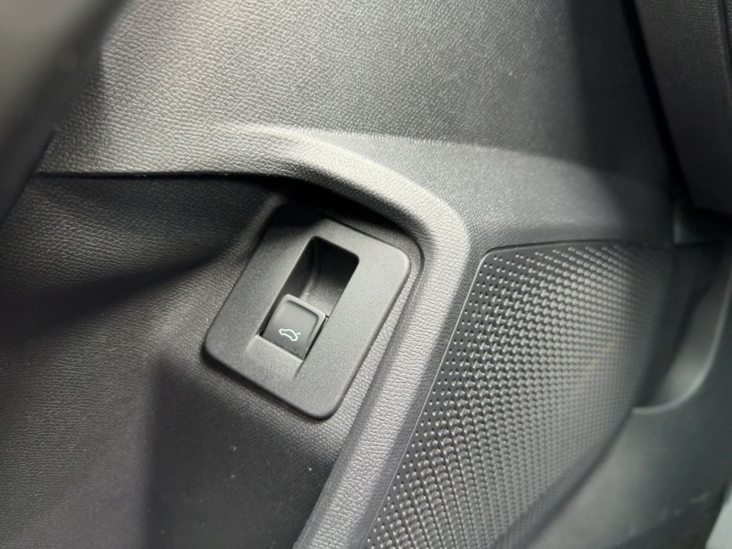 Fahrzeugabbildung CUPRA Formentor AHK, NAVI, Apple CarPlay / Android Aut