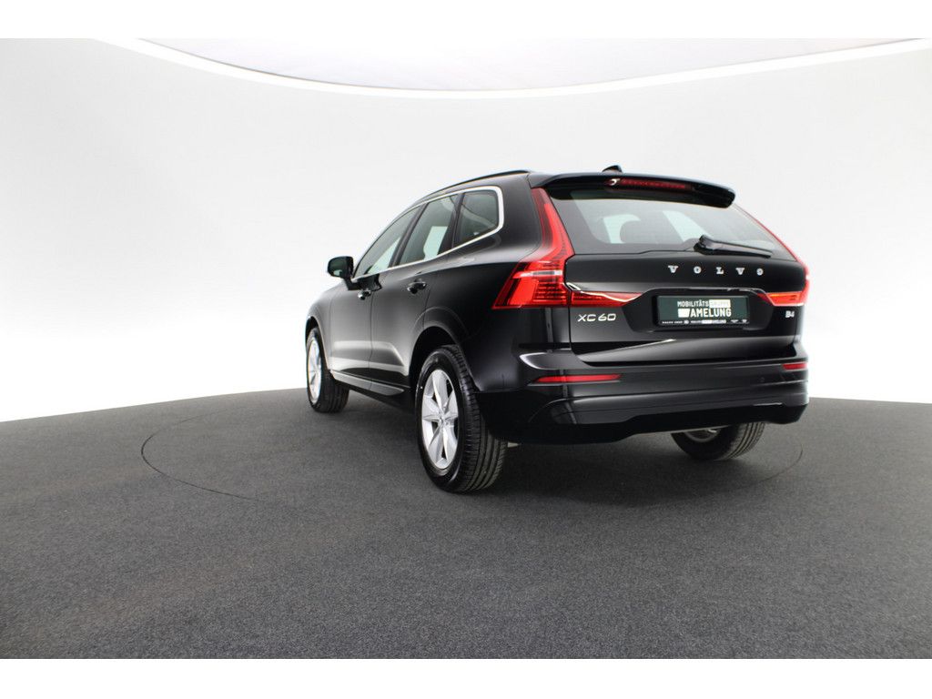 Volvo XC60 B4 B Core 2WD PDC FACELIFT KLIMA LED KAMERA foto 3