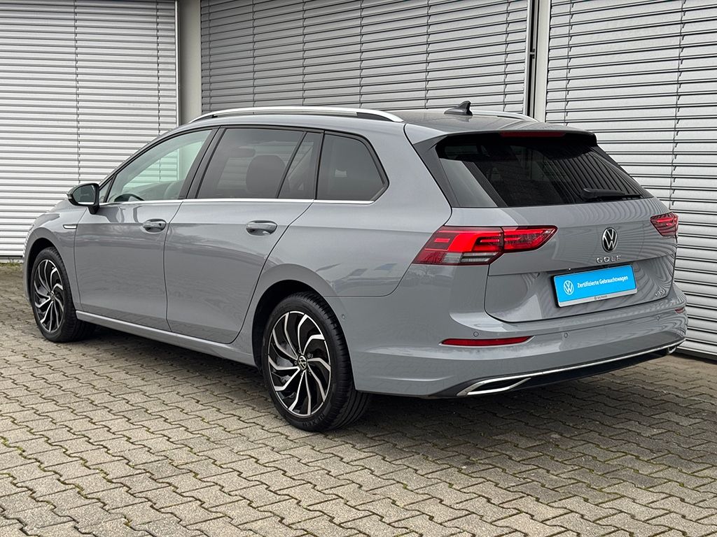 Golf VIII Variant 1.5 eTSI STYLE *DCC*STDHZG*