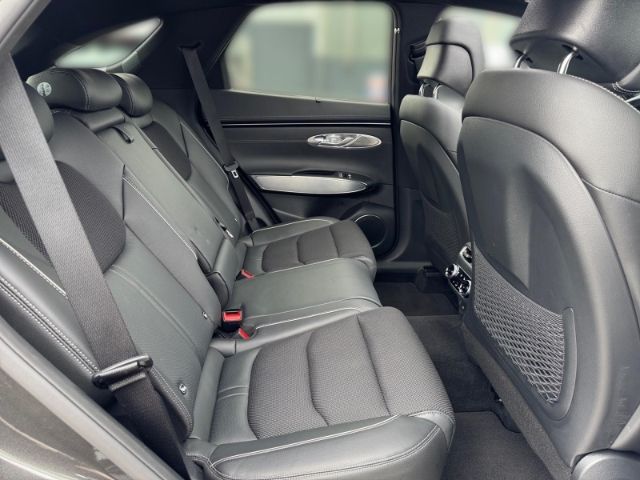 Fahrzeugabbildung Genesis GV70 Sport 4WD Memory Sitze LED ACC El. Heckklap