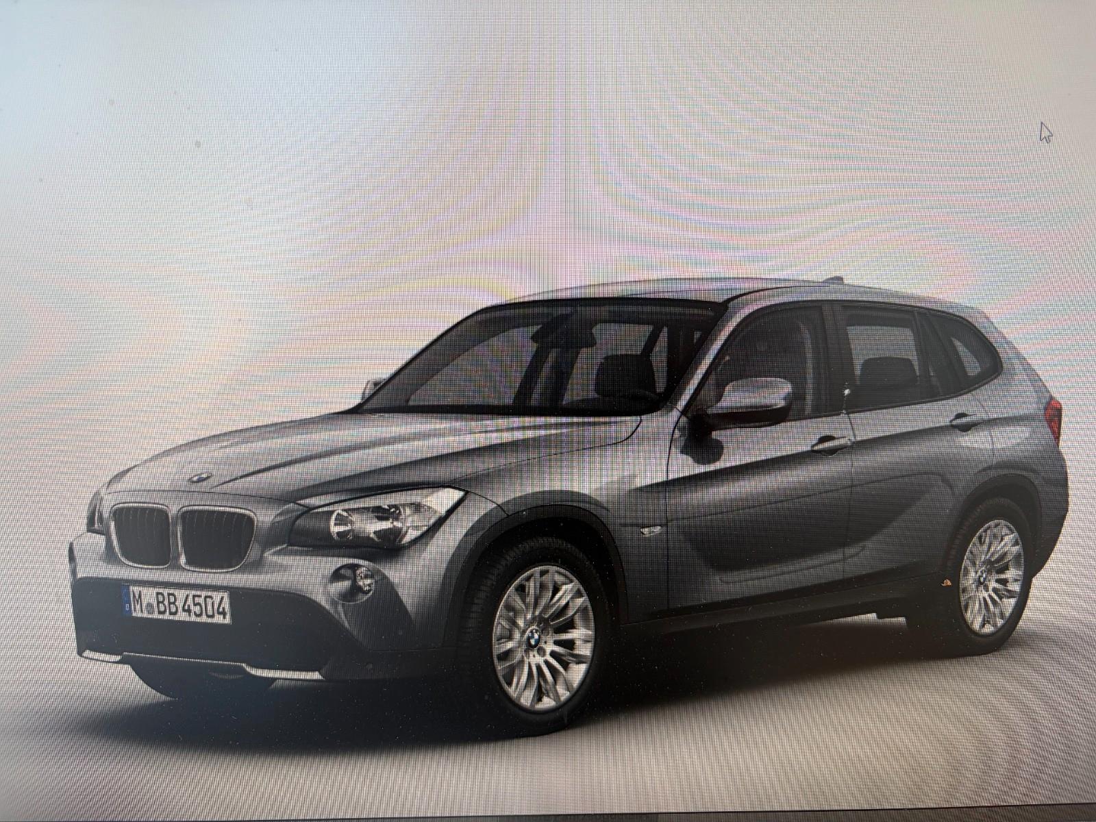 BMW X1 18 i sDrive  Aut. / Navi / PDC / 18 Zoll
