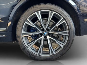 BMW X7 - 11
