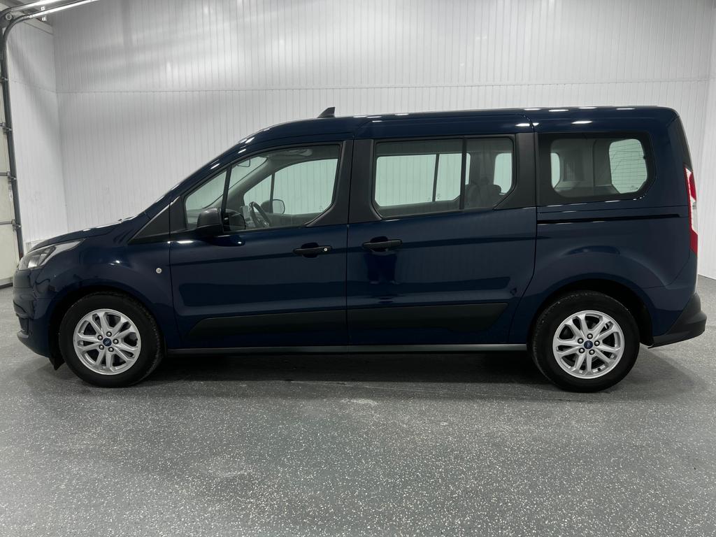 Ford Grand Tourneo