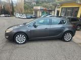Opel Astra 1.7 CDTI 125CV 5 porte Cosmo - Opel Astra aus 2012 mit Diesel-Antrieb: Limousine