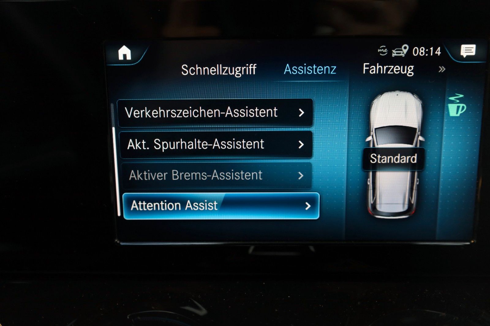 Fahrzeugabbildung Mercedes-Benz GLB 200d Progressive T.Leder,Navi,Kamera,ParkPak