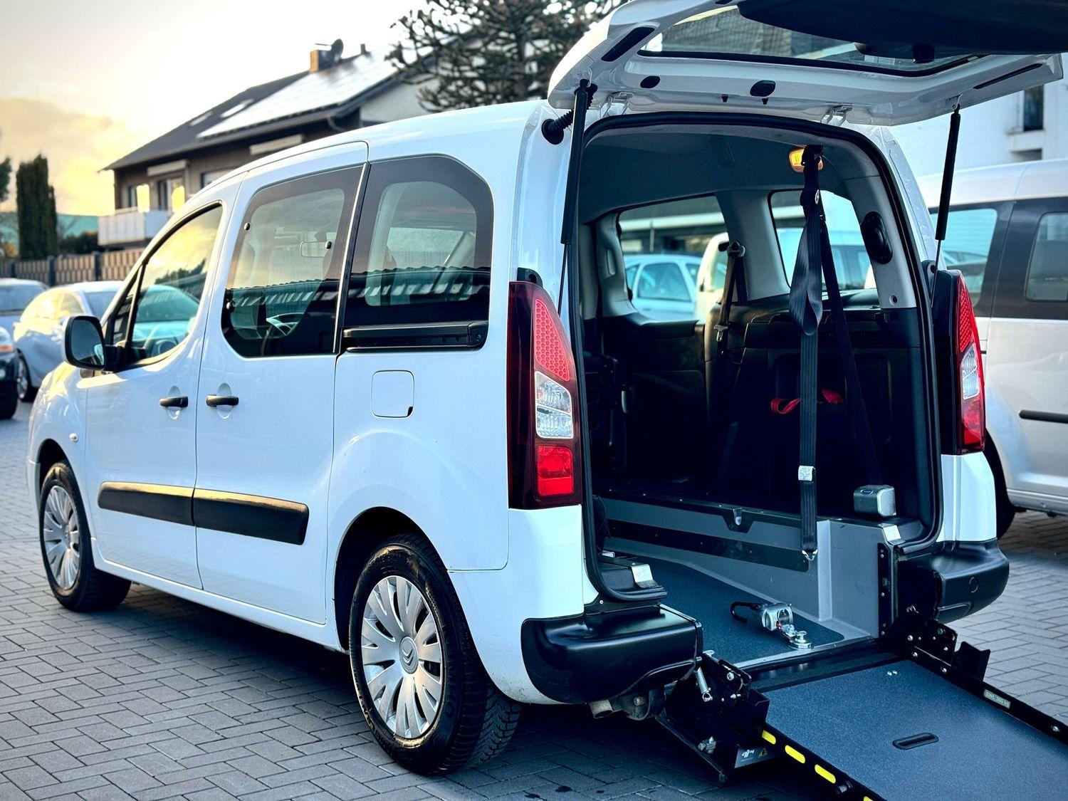Citroën Berlingo Feel 'Behindertengerecht-Rampe'Kamera'