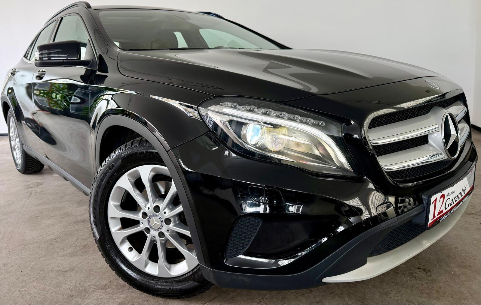 Mercedes-Benz GLA 200 CDI AHK XENON PDC NAVI SHZ