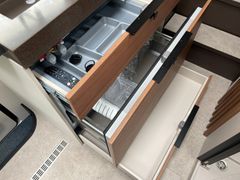 Bürstner Signature SFT 7.0 Solar Markise Küchen Paket Pr.