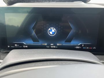 BMW X7 - 7