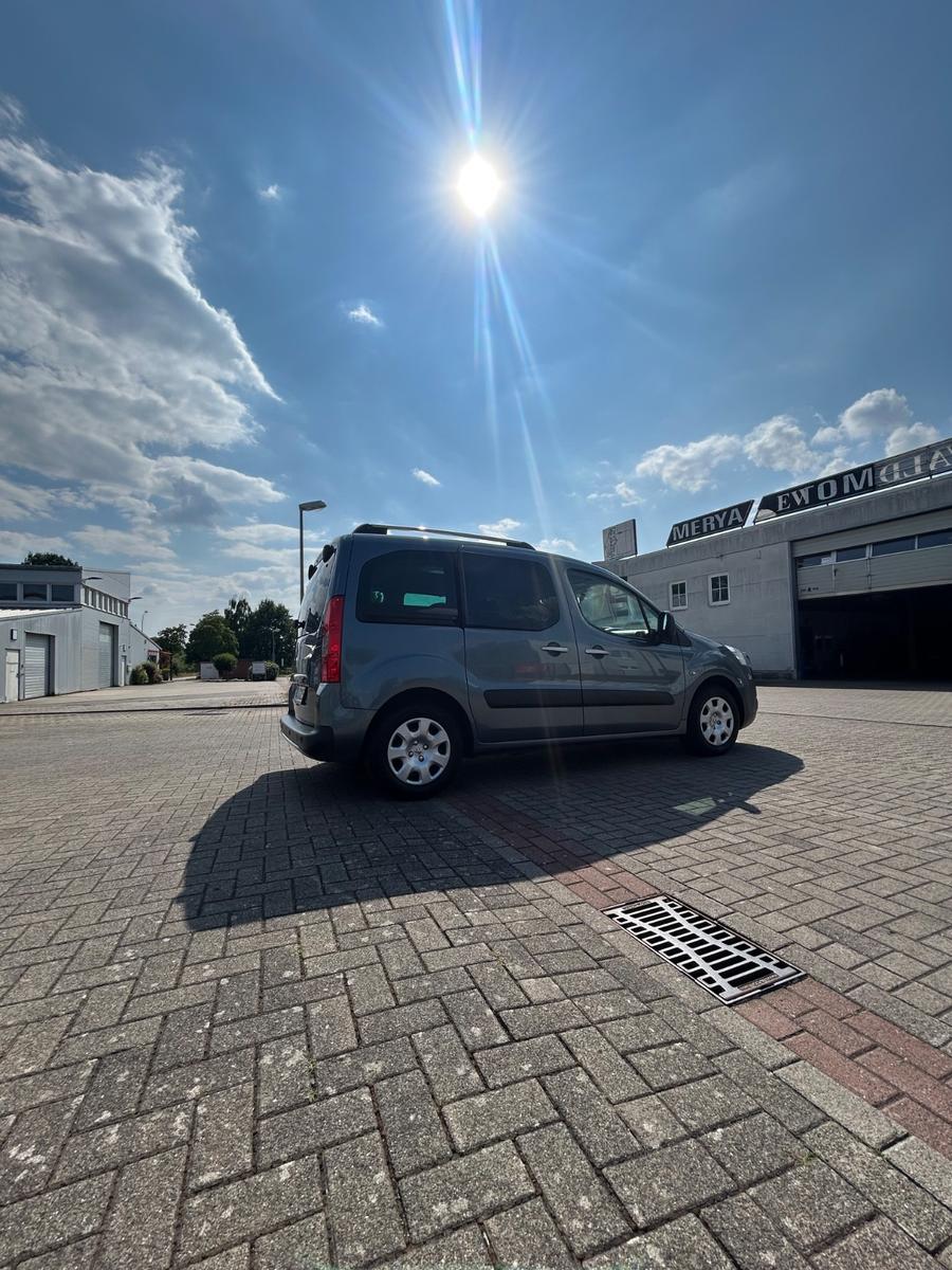 Peugeot Tepee 120 VTi | LPG NEU | Pano | Klima