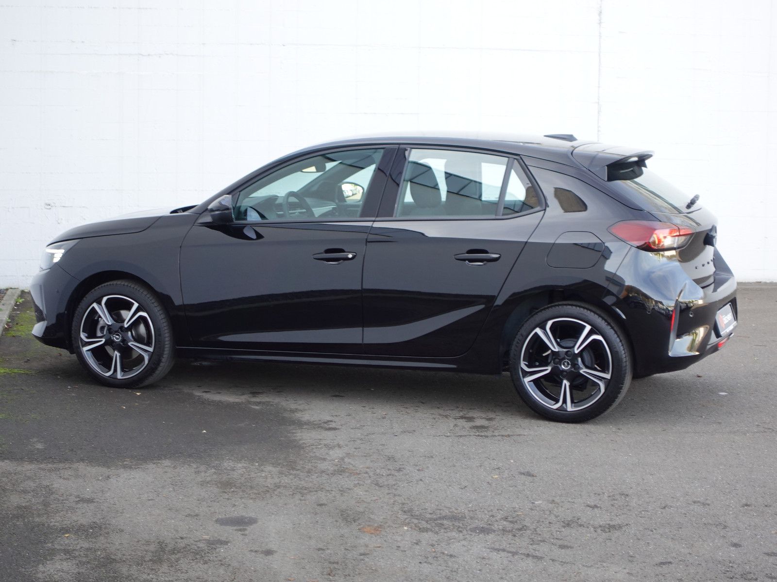 Fahrzeugabbildung Opel Corsa GS 1.2T,Kamera,Sitzhzg,17"Alu,LED,DAB+,PP