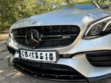 Mercedes-Benz E 63 AMG E 63 4MATIC+ Autom.  - gebrauchte Mercedes-Benz E 63 AMG aus dem Jahr 2020