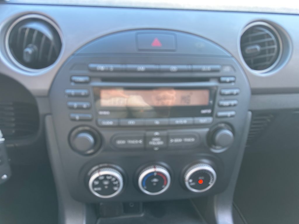 MAZDA MX-5 1.8 MZR Center-Line MAZDA MX-5 1.8 MZR Center-Line