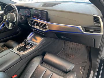 BMW X6 - 11