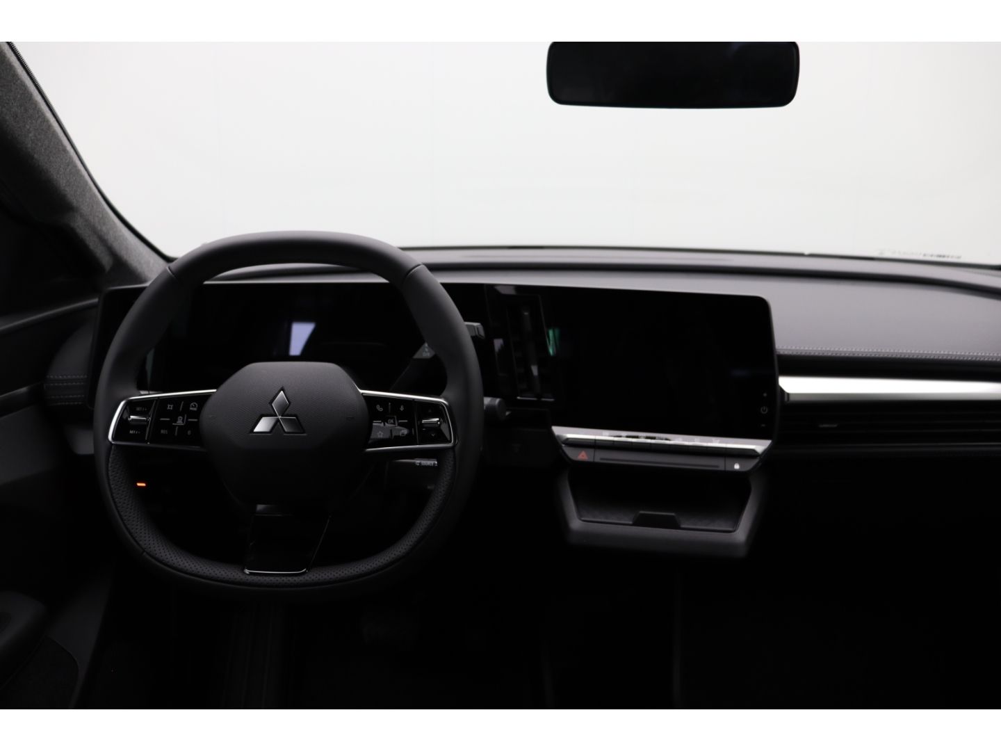 Fahrzeugabbildung Mitsubishi Eclipse Cross Diamant Plus 11 KW ACC LED SHZ