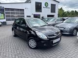 Hyundai i20 FIFA WM Edition*KLIMA*AUX*4S-REIFEN - gebrauchte Hyundai i20 aus dem Jahr 2011