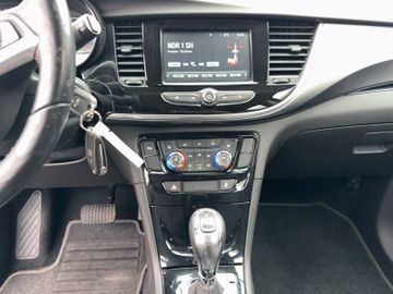 Fotografie des Opel Mokka X Automatik Kamera Sitzheizung PDC AHK