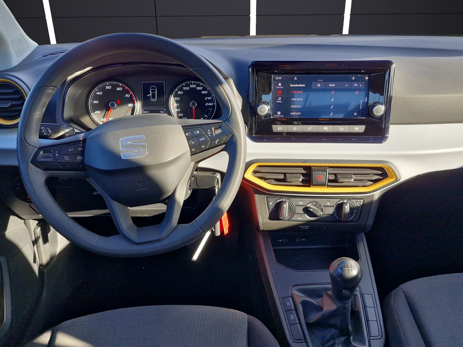 Fahrzeugabbildung SEAT Ibiza Reference 1.0 MPI LED KLIMA