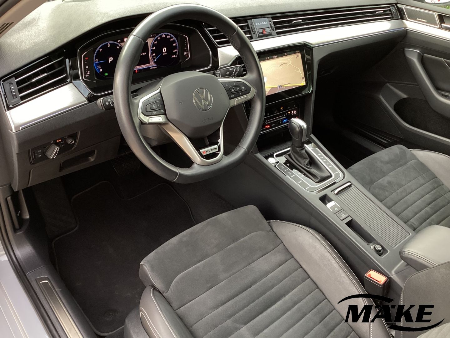 Passat Variant Elegance 2.0 TDI DSG 4Motion DCC