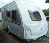 Knaus Sport 400QD mit Klimaanlage, Therme, Sonnensegel - Wohnwagen mit Sonnensegel