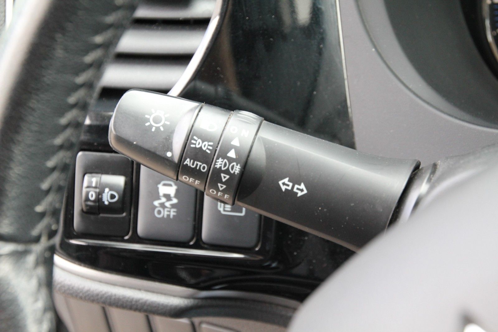 Fahrzeugabbildung Mitsubishi Outlander SUV-Star 2WD