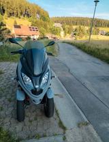 Piaggio MP3 300 Sport - PIAGGIO MP3 300 SPORT
