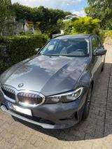 BMW 320d xDrive Touring unfallfrei