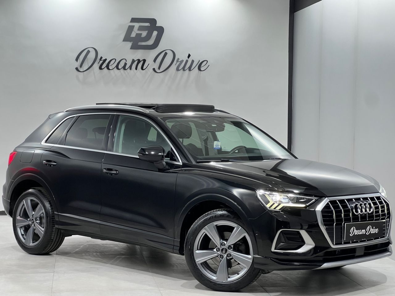 Audi Q3 35 TDI S-tronic imagem 2