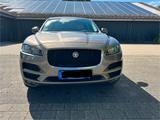 Jaguar F-Pace Digitales Display, Automatik,Leder - gebrauchte Jaguar F-Pace aus dem Jahr 2017