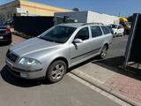 Skoda Octavia Combi Ambiente 4X4 - Skoda Octavia aus 2007: Kombi