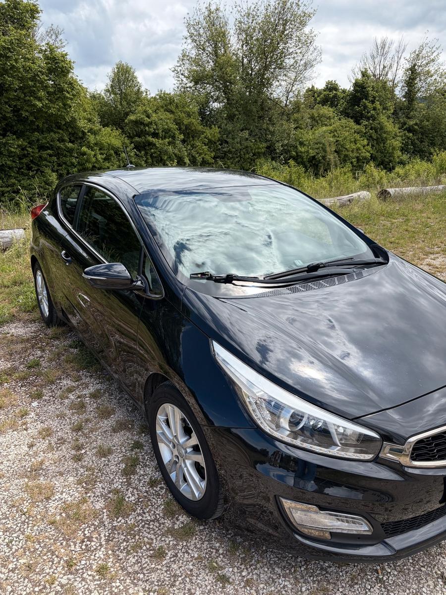 Kia ProCeed 1.6 GDI - Vision