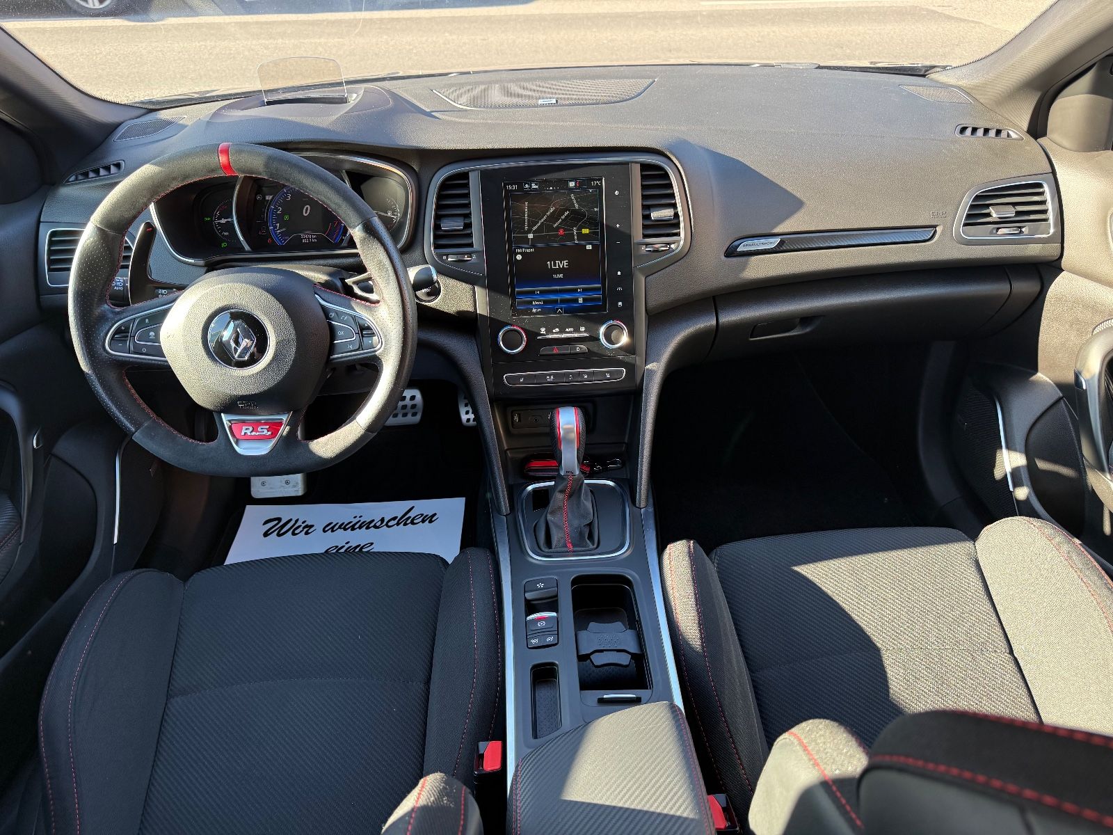 Fahrzeugabbildung Renault MEGANE R.S. TROPHY HUD 1-HAND RENAULT SCHECKH.