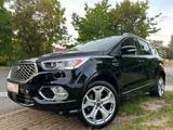 Ford Kuga Vignale 4x4 Automaik NEUES MODELL - Ford Model a Gebrauchtwagen