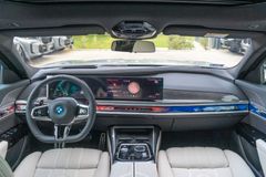 BMW M760 – 11 / 31