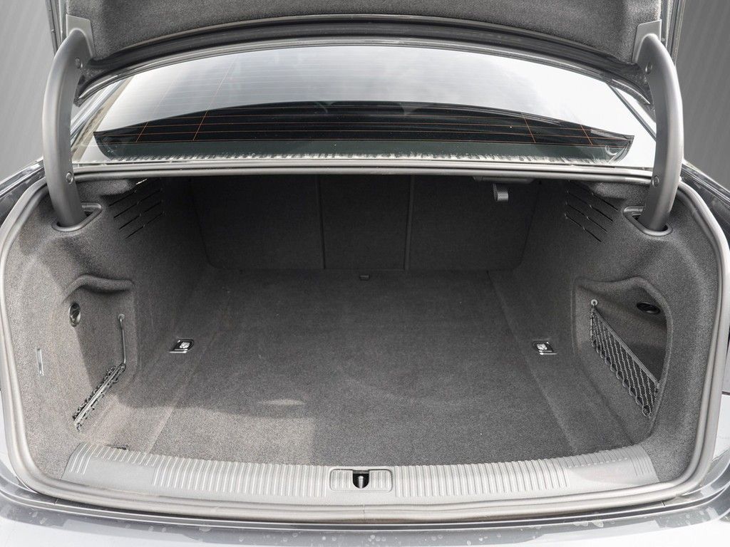Audi A4 - Bild 10
