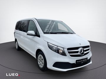 Mercedes V 220 - 7
